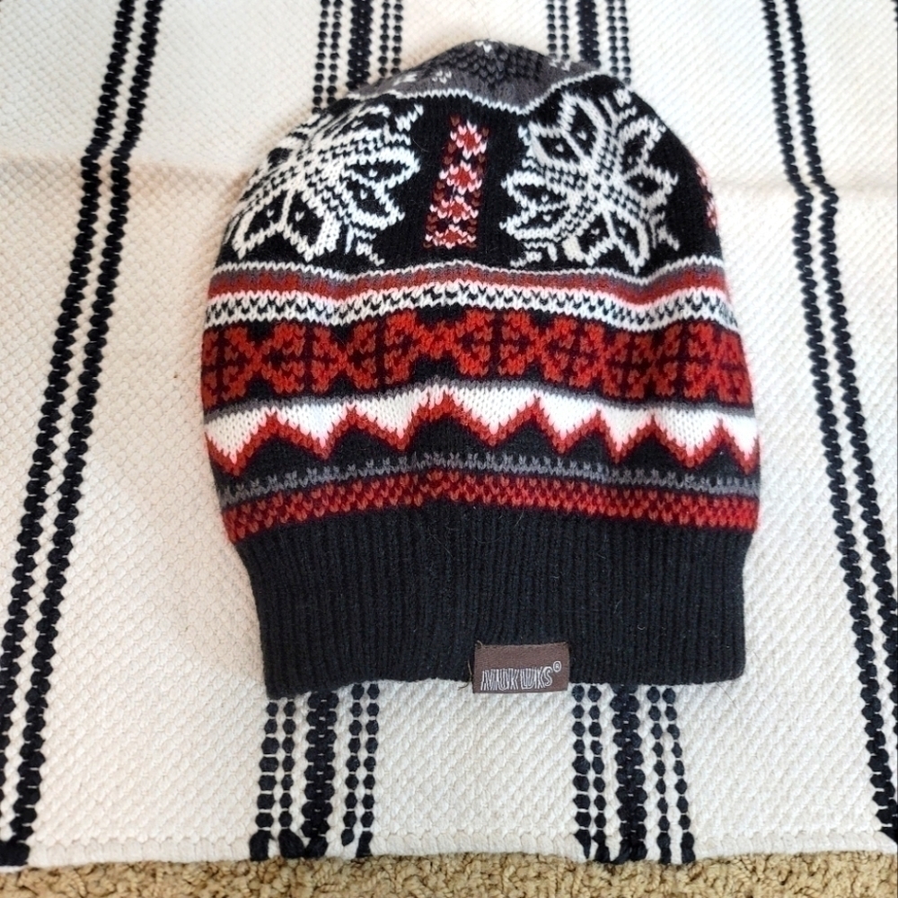 MUK LUKS FAIR ISLE PRINT BEANIE